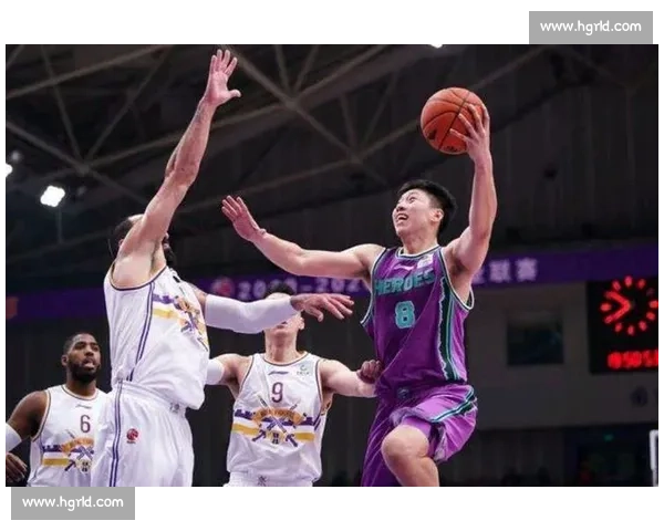 瓜达拉哈迎战拉古纳强强对话引爆联赛焦点之夜谁将掌控胜负走向